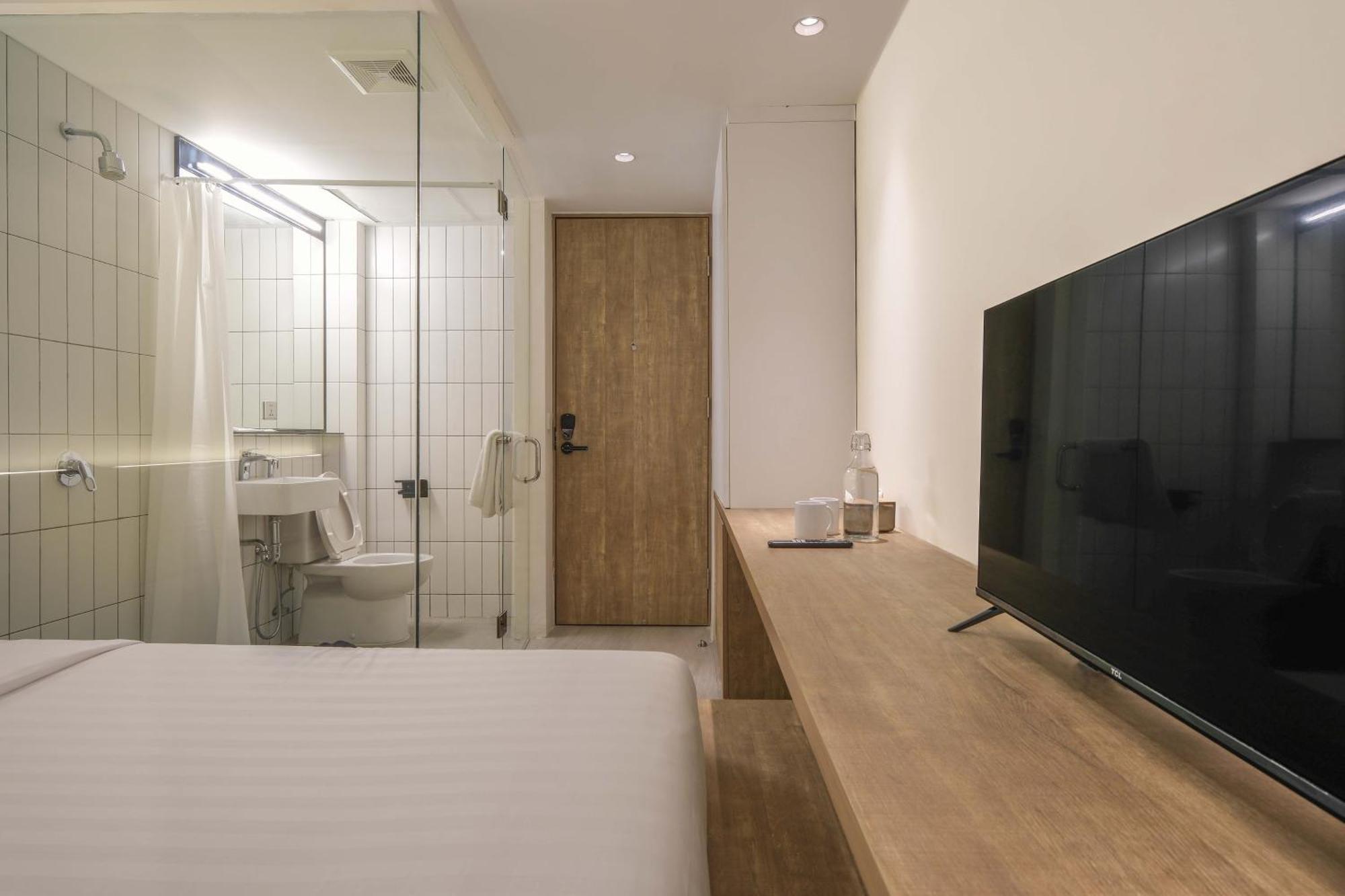 Teduh Simatupang Hotel Jakarta Szoba fotó
